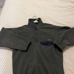 Patagonia quarter-button pullover sweater